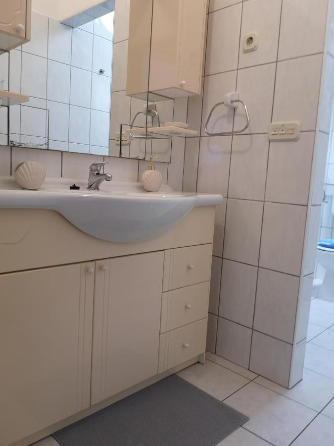 Apartmani Ljuba 로고즈니차 외부 사진